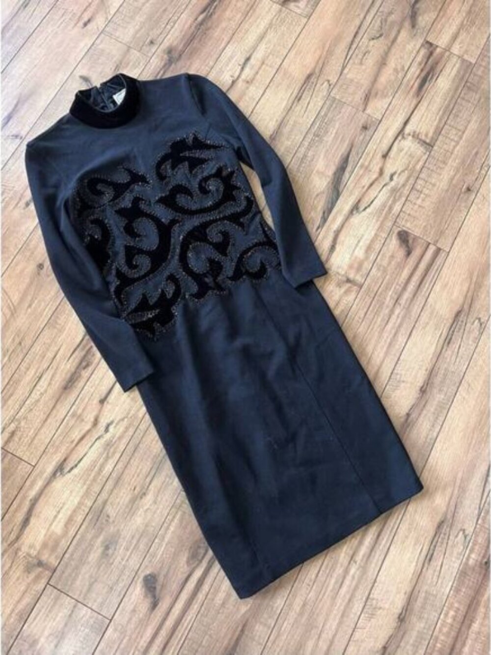 Vintage Adrienne Vittadini wool dress size small sequins